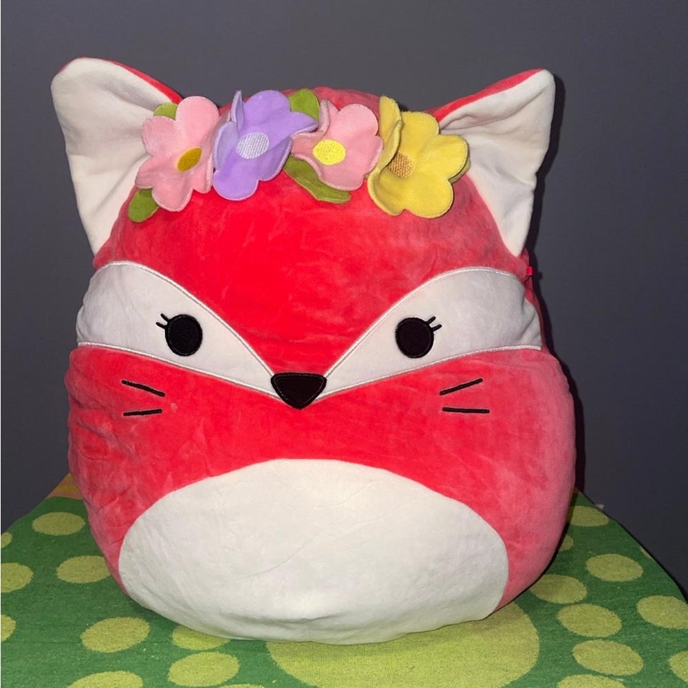 Squishmallows Fifi with flower crown
16 inches